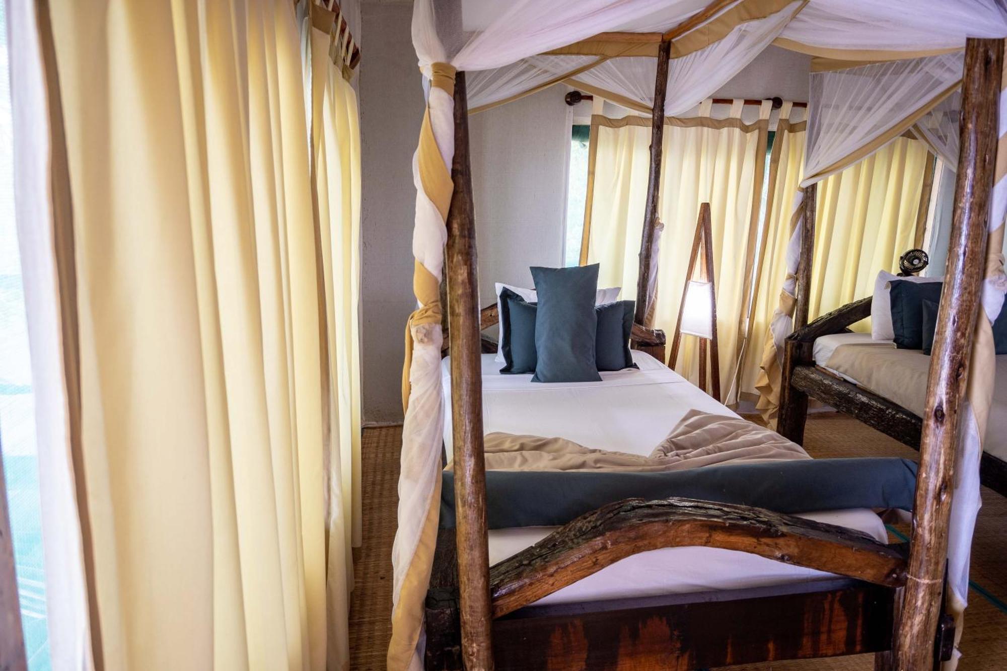Simply Saadani Camp, A Tent With A View Safaris Mkwaja المظهر الخارجي الصورة