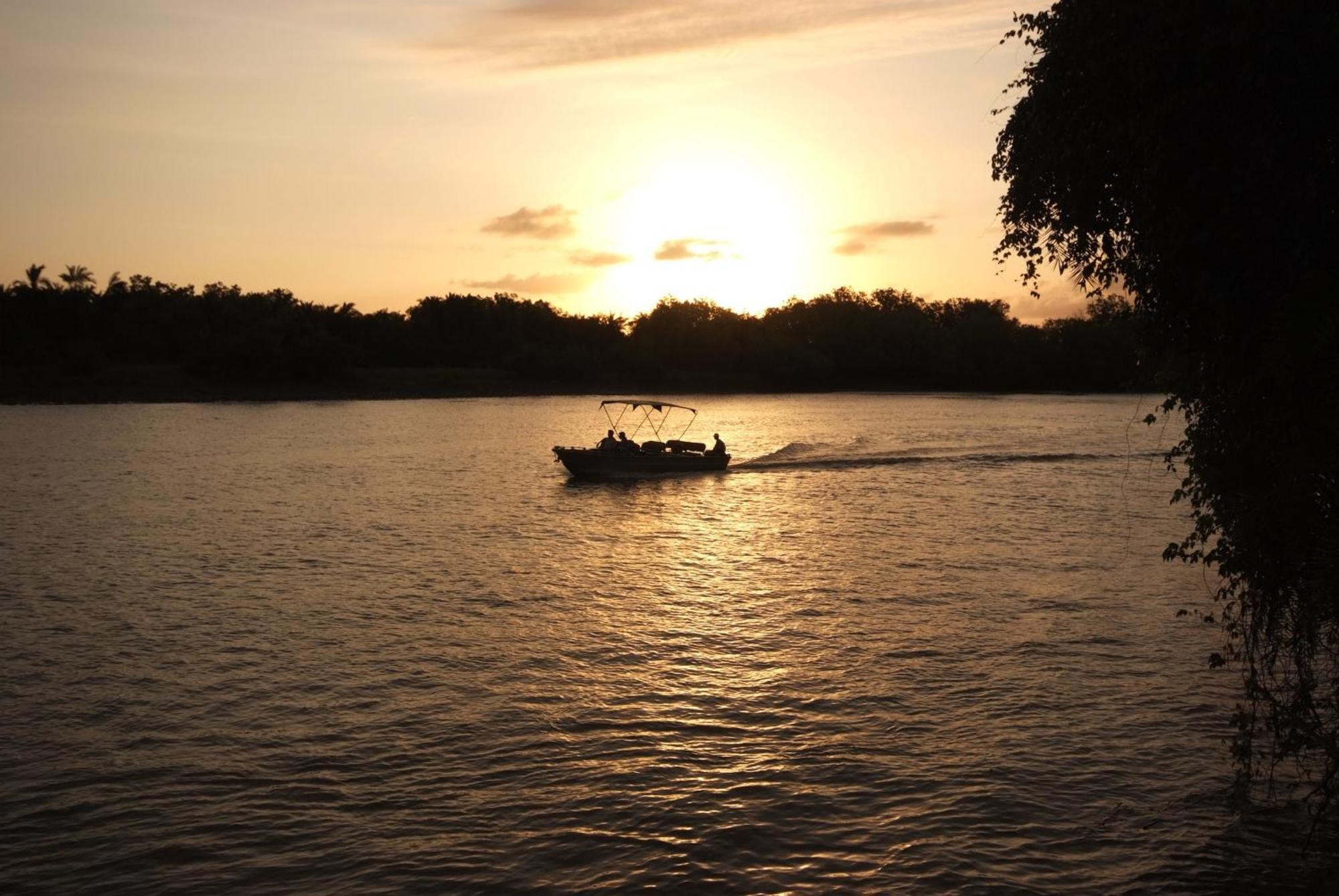 Simply Saadani Camp, A Tent With A View Safaris Mkwaja المظهر الخارجي الصورة