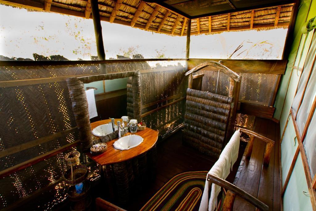Simply Saadani Camp, A Tent With A View Safaris Mkwaja المظهر الخارجي الصورة